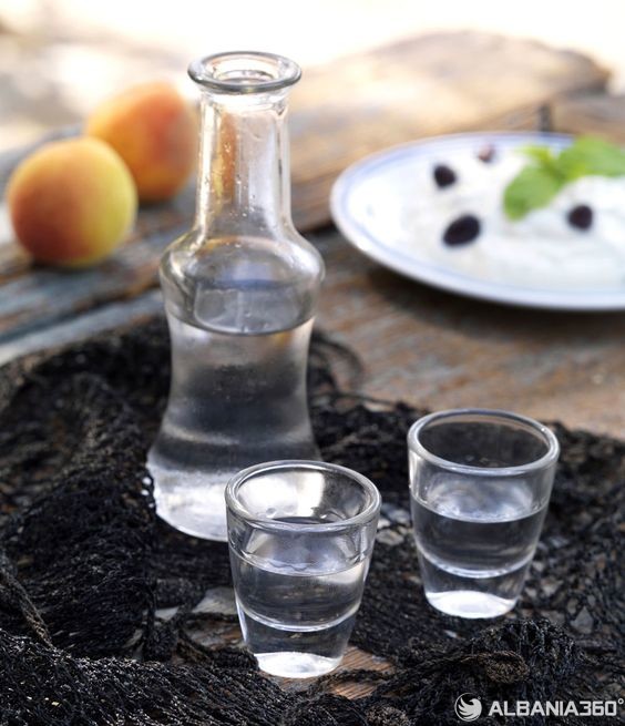 'Dollia' and its meaning 13 albanian dollia