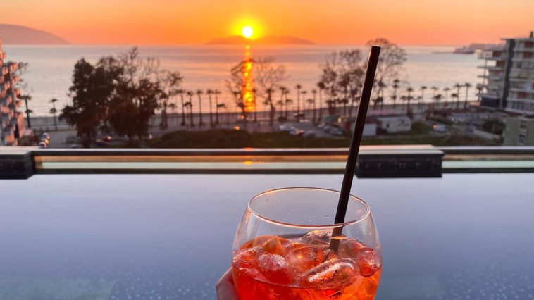 aperol spritz in sunset