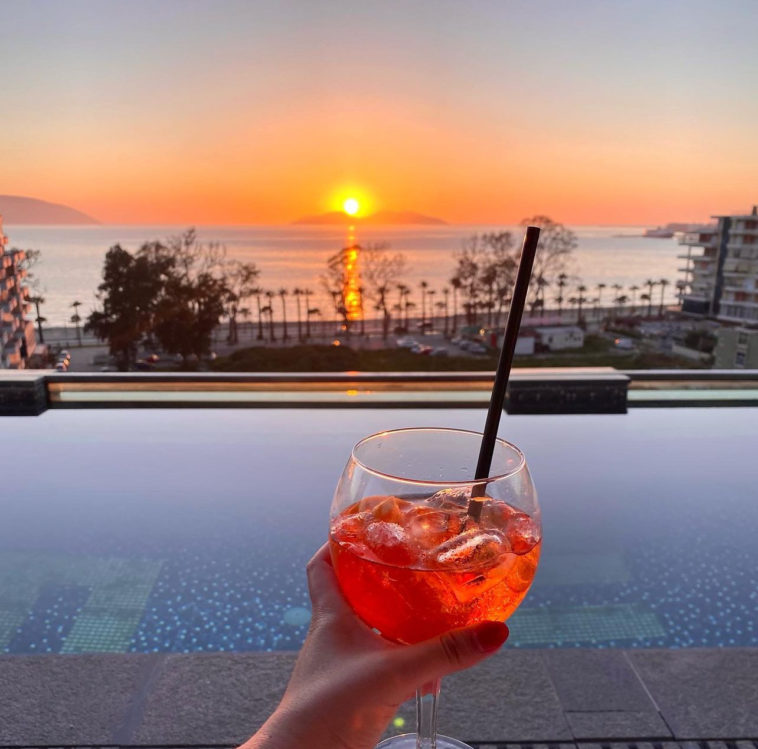 aperol spritz in sunset
