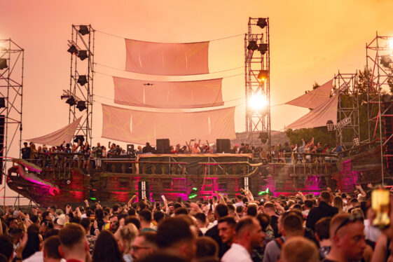 Top 7 Party Beaches in Albania - The Summer Party Guide - Albania 360