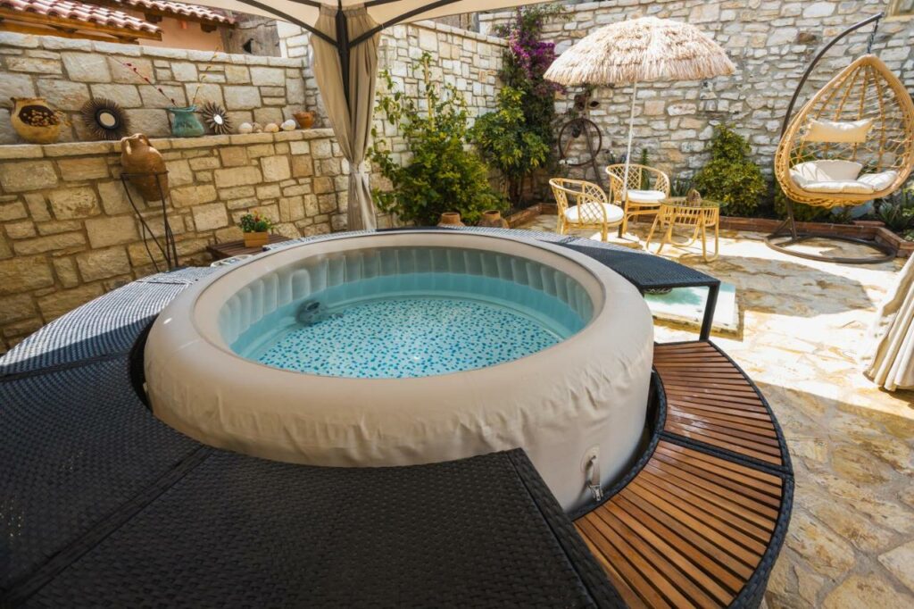 Villa Porta Qeparo, Himare