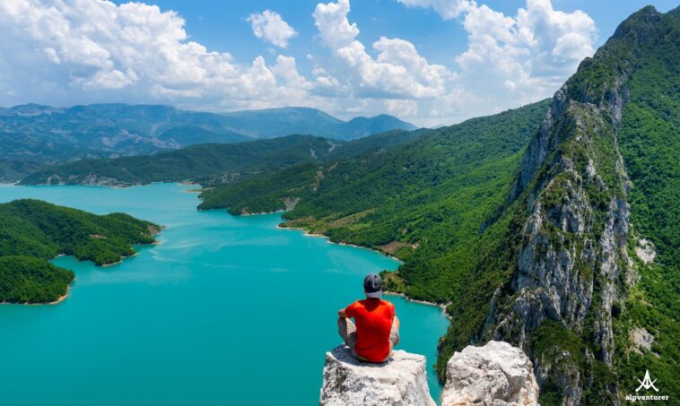 12 tips and advices for the tourists in Albania 13 Bovilla Lake ©Alpventurer
