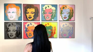 Andy Warhol Exhibit in Tirana ©Albania360