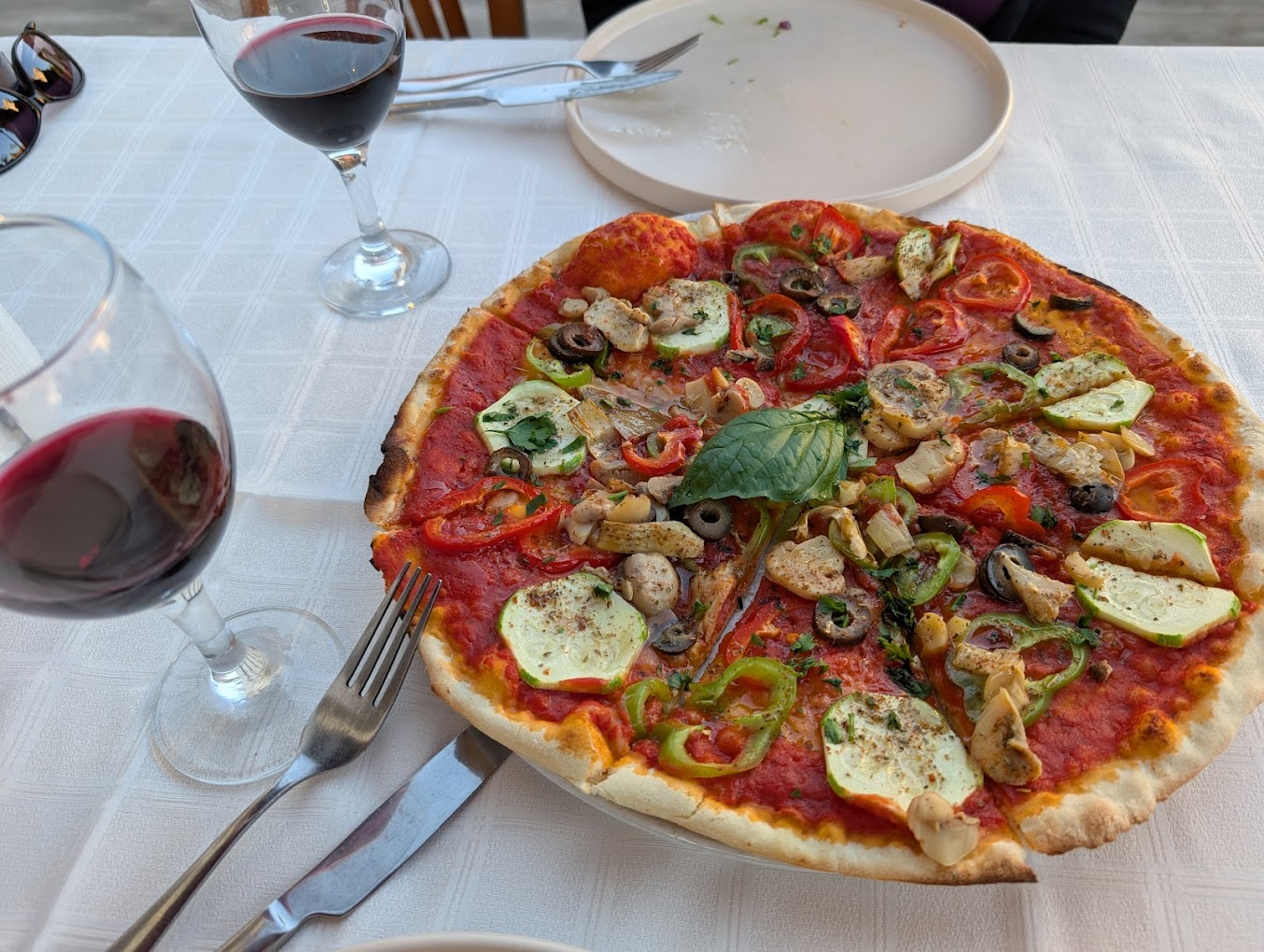 Mediterran Restaurant Pizzeria